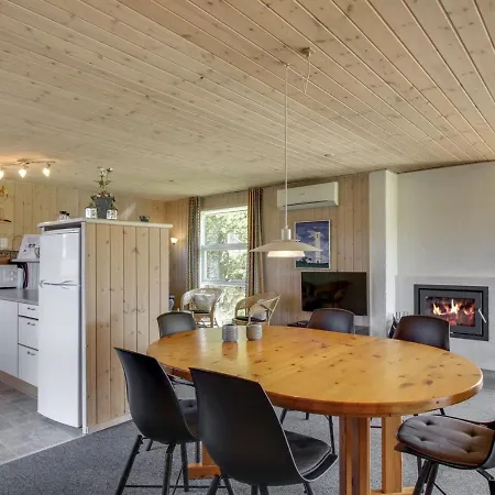 Holiday home Aimo - 1-8km From The Sea In Western Jutland By Interhome Blavand