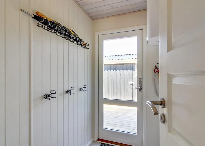 Aimo - 1-8km From The Sea By Interhome