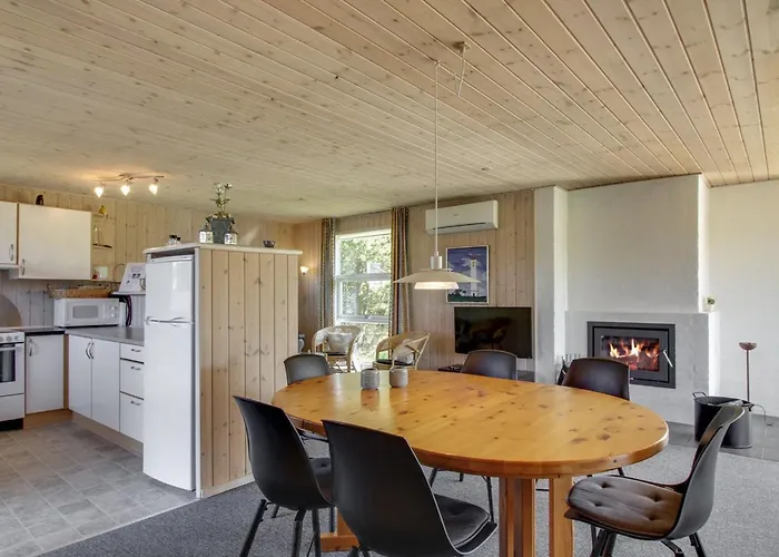 Aimo - 1-8km From The Sea By Interhome Feriehus *